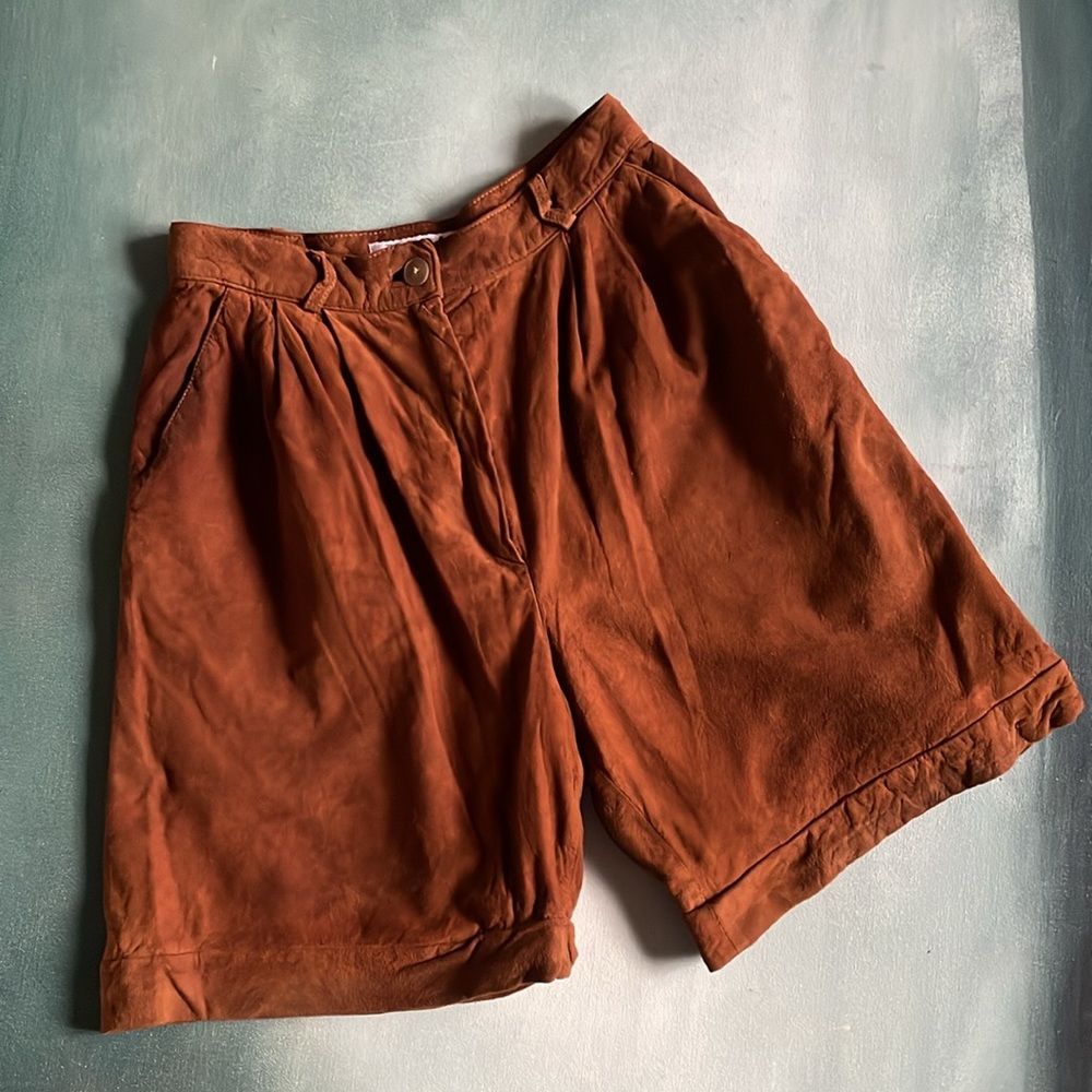 Zapa Leather Suede Pleated Shorts